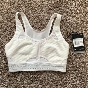 XS Nike Swoosh Bra